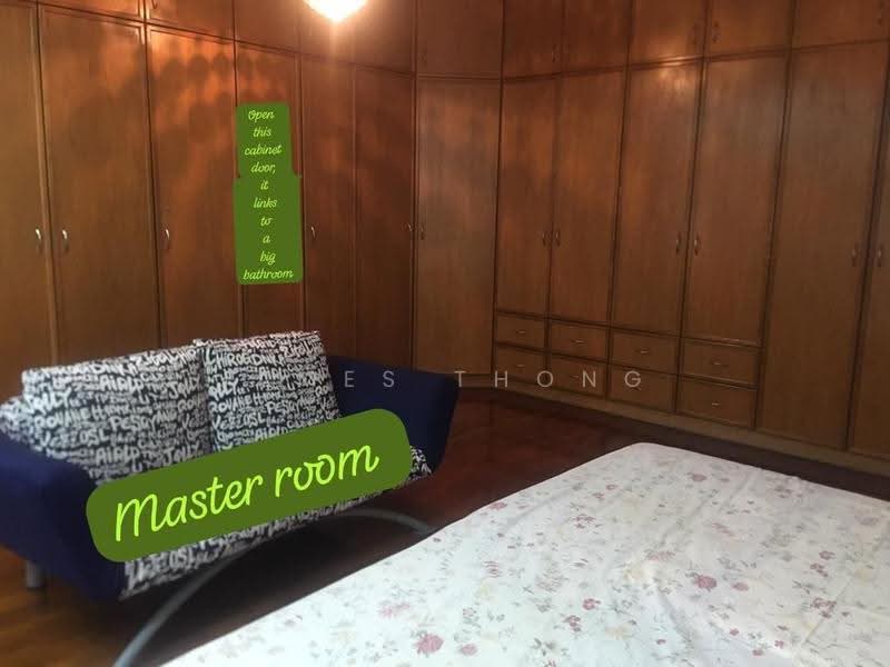 Rumah Berkembar untuk Dijual di Taman Overseas Union (Taman Oug) (Jalan Klang Lama (Old Klang Road)) - James Thong - Master Bedroom - PropertyGuru.com.my