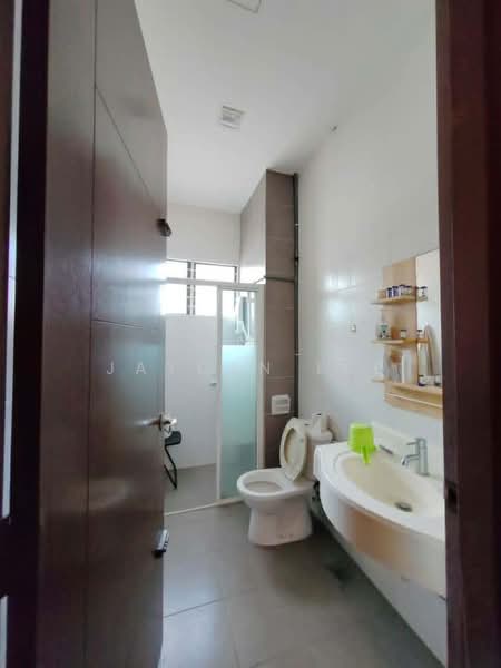 Terraced House for Sale in Bandar Puteri Puchong (Puchong) - Jayden Lee - Bathroom - PropertyGuru.com.my
