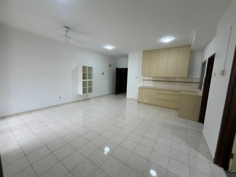 Pangsapuri untuk Dijual di Bayu Puteri - Yao Tan - Kitchen - PropertyGuru.com.my