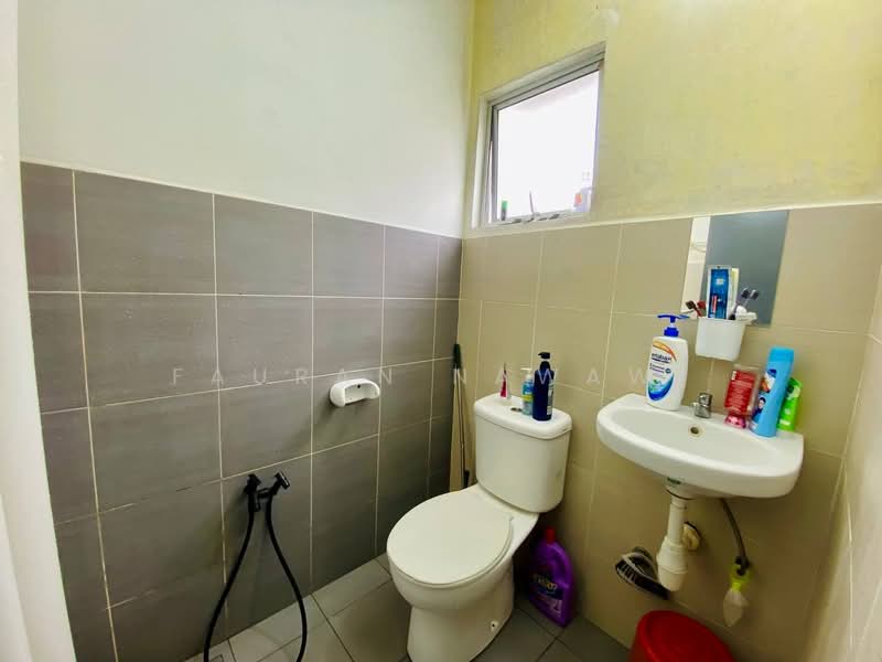 Pangsapuri untuk Dijual di Residensi Laguna Biru 2 - Fauran Nawawi - PropertyGuru.com.my