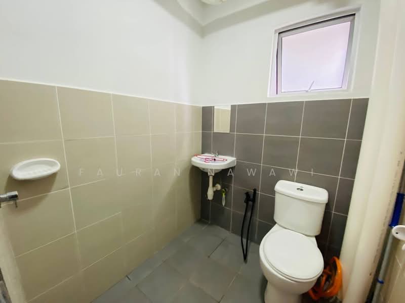 Pangsapuri untuk Dijual di Residensi Laguna Biru 2 - Fauran Nawawi - PropertyGuru.com.my