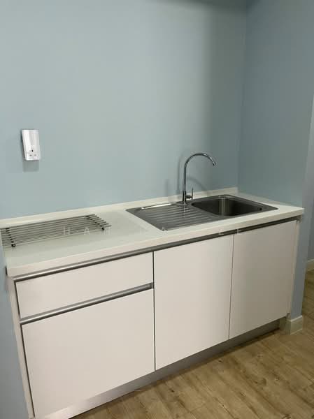 Service Residence for Rent at Eclipse Residence @ Pan'gaea - Han Haw Ze - Kitchen - PropertyGuru.com.my