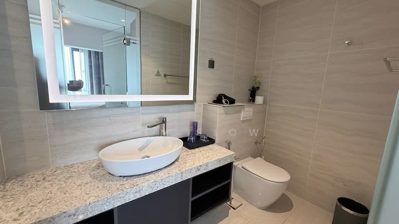 Servis Apartment untuk Disewa di Star Residences One - Tim Siow - Bathroom - PropertyGuru.com.my