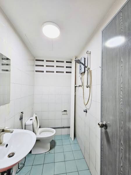 Pangsapuri untuk Dijual di Pangsapuri Angsana - Fauran Nawawi - PropertyGuru.com.my