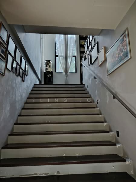 Rumah Banglo untuk Dijual di Ampang (Selangor) - Eling Loo - Corridor - PropertyGuru.com.my