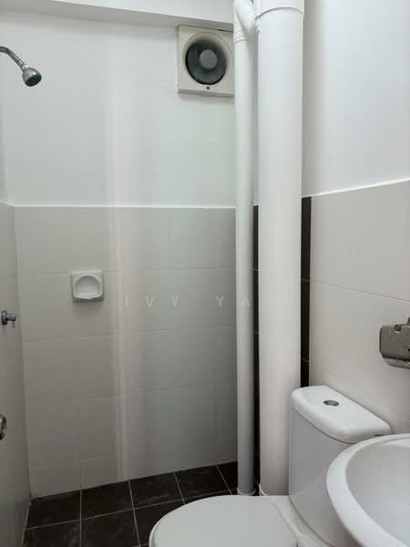 Apartment for Rent at Pinang Laguna - Ivy Yap - Bathroom - PropertyGuru.com.my