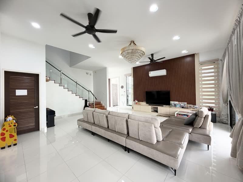 Semi-Detached House for Sale in Bandar Kinrara Seksyen 1 (Bandar Kinrara) - CK Yee - Living Room - PropertyGuru.com.my