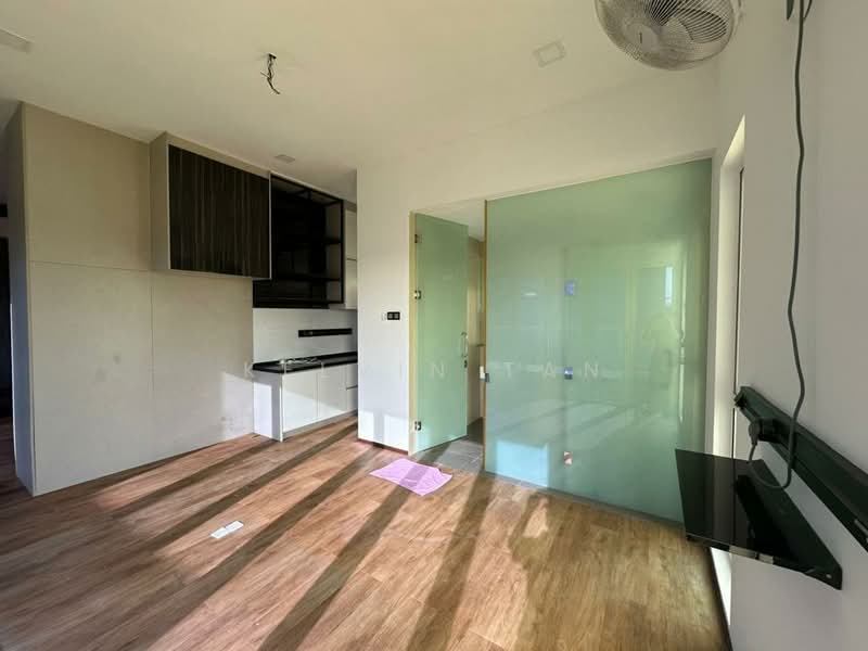 Zero-Lot Bungalow for Sale in Lakefront Villa (Cyberjaya) - Kelvin Tan - Kitchen - PropertyGuru.com.my