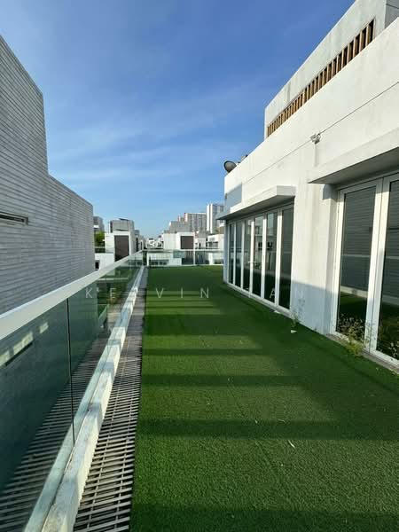 Zero-Lot Bungalow for Sale in Lakefront Villa (Cyberjaya) - Kelvin Tan - Exterior - PropertyGuru.com.my