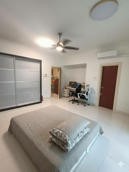 2.5-storey Terraced House for Sale in Taman Meranti Jaya (Puchong) - Jeffrey Yap - Bedroom - PropertyGuru.com.my