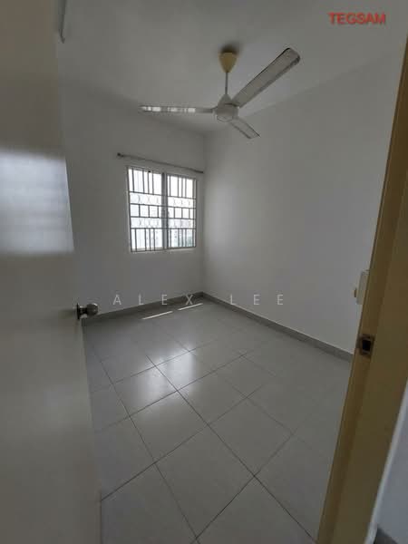 Pangsapuri untuk Dijual di Seri Intan Apartment - Alex Lee - Interior - PropertyGuru.com.my