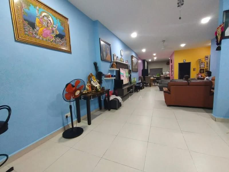 Rumah Teres 2 Tingkat untuk Dijual di Taman Bukit Maluri (Kepong) - Kelly Lai - Living Room - PropertyGuru.com.my