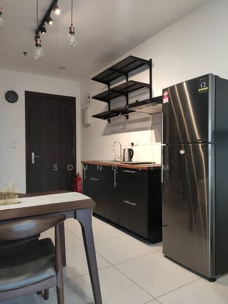 Servis Apartment untuk Disewa di Residential Suites @ HighPark - Soung Lim - Kitchen - PropertyGuru.com.my