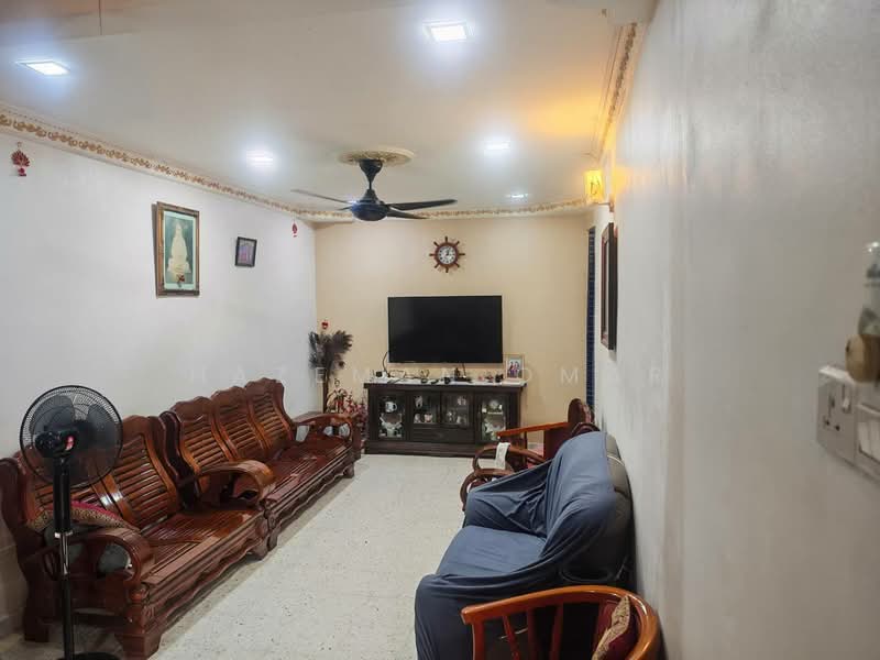 Rumah Teres 1 Tingkat untuk Dijual di Taman Medan (Petaling Jaya) - Hazeman Omar - Living Room - PropertyGuru.com.my