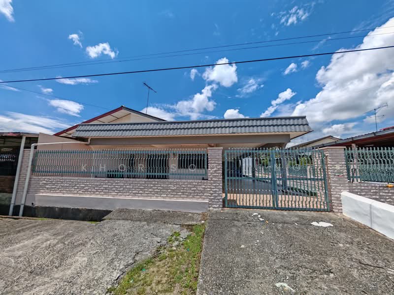 Rumah Berkembar untuk Disewa di Taman Sri Kulai Baru (Kulai) - Khor Soo Ling - Exterior - PropertyGuru.com.my