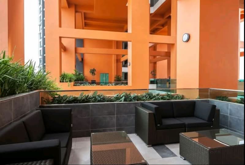 Servis Apartment untuk Dijual di Crescent Bay Suites (Teluk Bayu) - Jasz Ong - Exterior - PropertyGuru.com.my