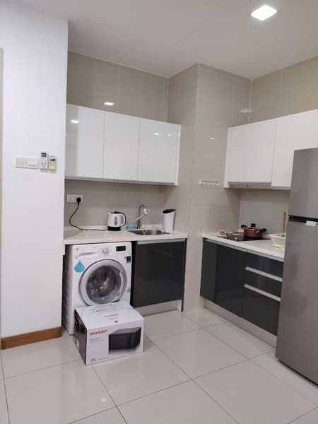 Service Residence for Rent at KL Gateway Residences - Valyn Ho - Kitchen - PropertyGuru.com.my