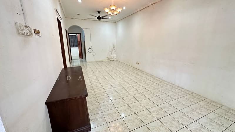 1-storey Terraced House for Sale in Bandar Tasik Kesuma (Beranang) - Firdaus Hamidun - PropertyGuru.com.my