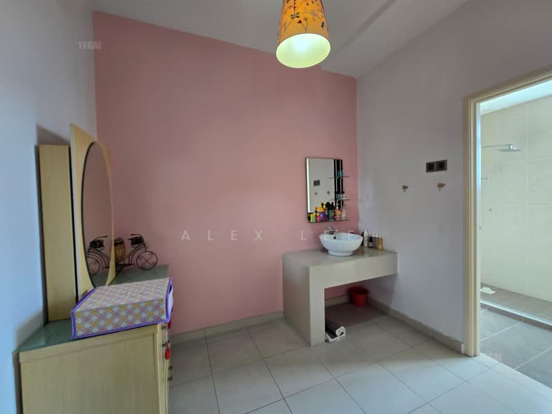 Rumah Berkembar untuk Dijual di Klang (Selangor) - Alex Lee - Bathroom - PropertyGuru.com.my