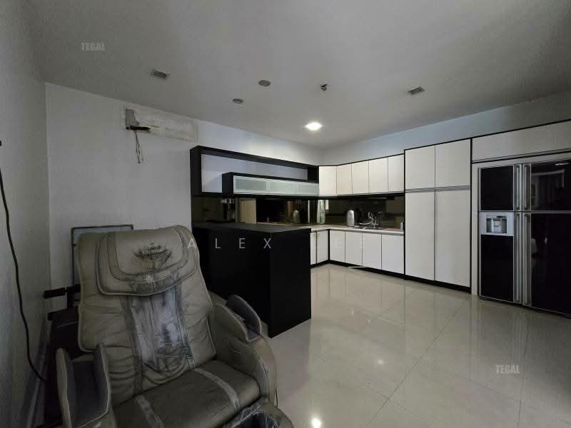 Rumah Berkembar untuk Dijual di Klang (Selangor) - Alex Lee - Kitchen - PropertyGuru.com.my
