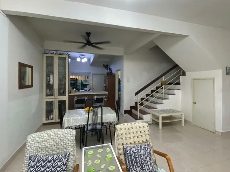 Semi-Detached House for Sale in Balakong (Selangor) - Eric Tan - PropertyGuru.com.my