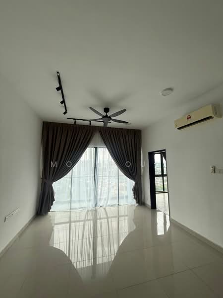Servis Apartment untuk Disewa di SkyVille 8 @ Benteng 8 - Moonhou . - Living Room - PropertyGuru.com.my