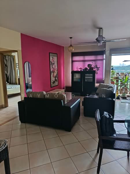 Kondominium untuk Dijual di Perdana Exclusive - Raymond Tan - Living Room - PropertyGuru.com.my