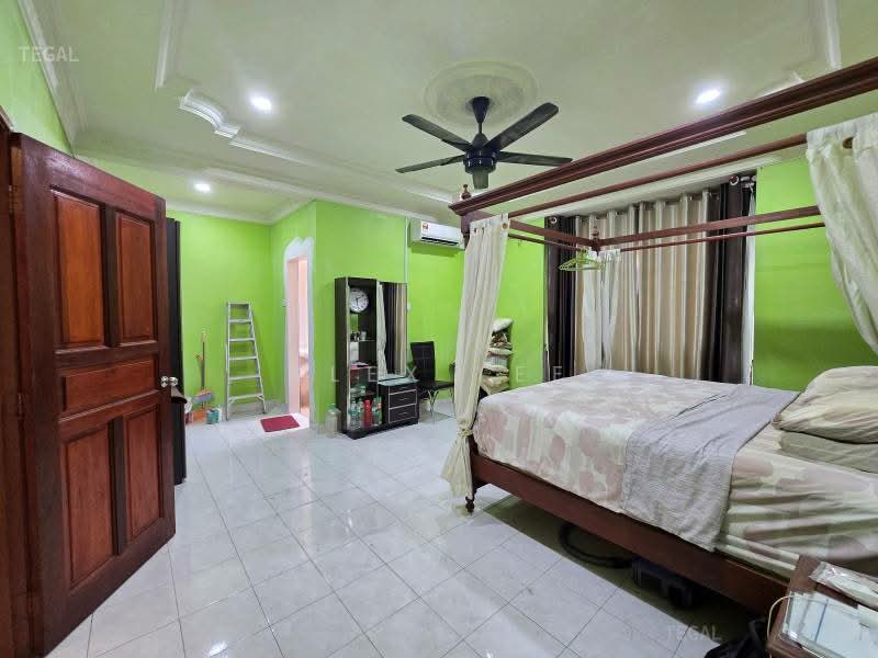 2-storey Terraced House for Sale in Klang (Selangor) - Alex Lee - Bedroom - PropertyGuru.com.my