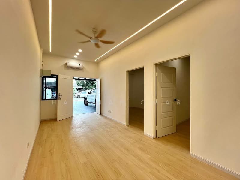 Rumah Teres 1 Tingkat untuk Dijual di Taman Setapak (Setapak) - Hazeman Omar - Entrance - PropertyGuru.com.my