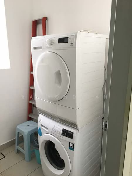 Service Residence for Sale at Reflection Residences - Raymond Tan - Interior - PropertyGuru.com.my