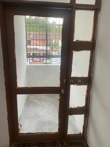 Rumah Teres 2 Tingkat untuk Disewa di Taman Lestari Putra (Seri Kembangan) - Rain Leow - Exterior - PropertyGuru.com.my
