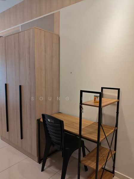 Servis Apartment untuk Disewa di Residential Suites @ HighPark - Soung Lim - Study - PropertyGuru.com.my