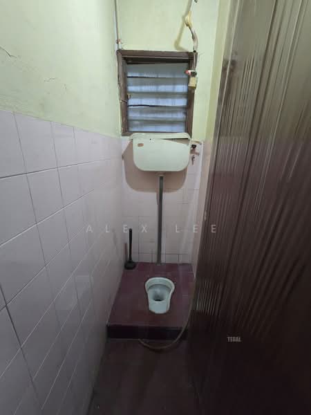 Kilang untuk Disewa di Shah Alam (Selangor) - Alex Lee - Bathroom - PropertyGuru.com.my