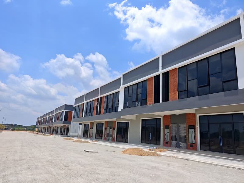 Kilang untuk Dijual di Akasia Business Park (Ulu Tiram) - TK Ding - Exterior - PropertyGuru.com.my