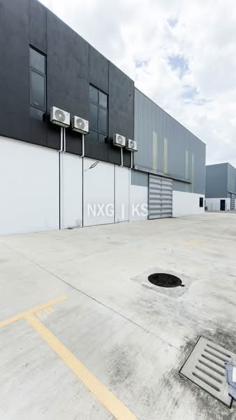 Kilang untuk Disewa di Puncak Alam (Selangor) - Kings Soe - Exterior - PropertyGuru.com.my