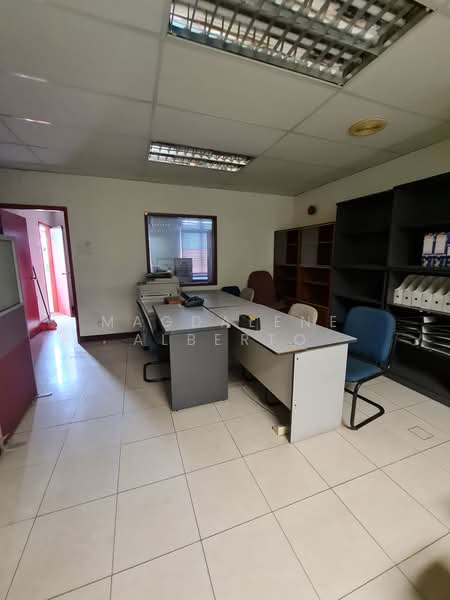 Shop / Office for Sale in Bandar Baru Sri Petaling (Sri Petaling) - Magdalene Alberto - PropertyGuru.com.my