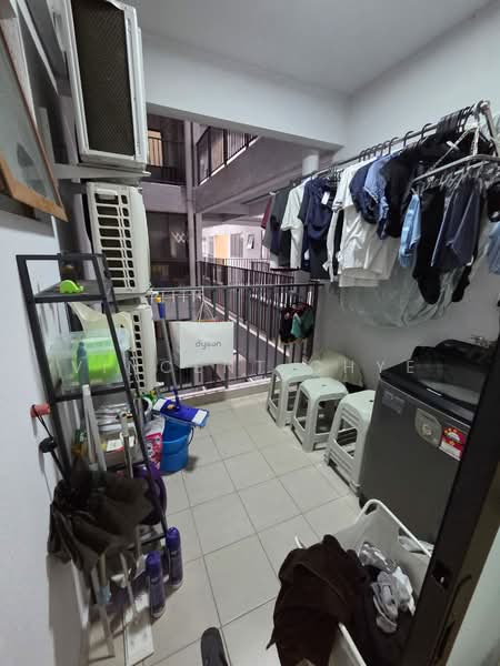 Servis Apartment untuk Disewa di 216 Residences - Vincent Chye - Balcony - PropertyGuru.com.my