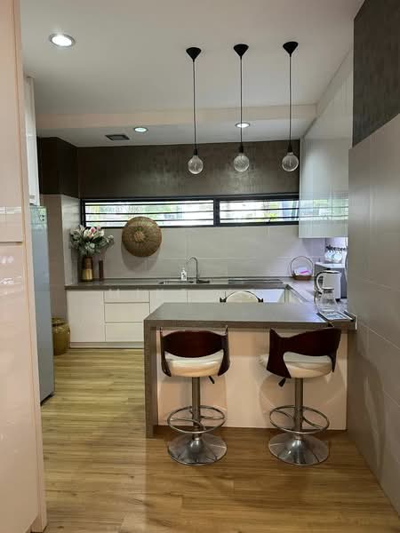 Rumah Teres 3 Tingkat untuk Dijual di Laman Glenmarie (Shah Alam) - Mike Yap - Kitchen - PropertyGuru.com.my