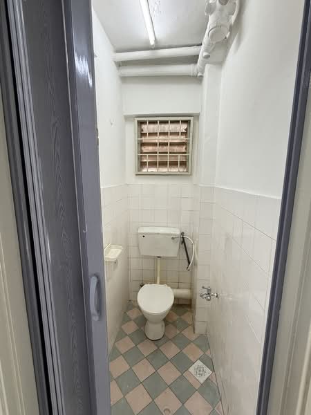 Servis Apartment untuk Dijual di Suasana Iskandar Malaysia - JK Leong - Bathroom - PropertyGuru.com.my