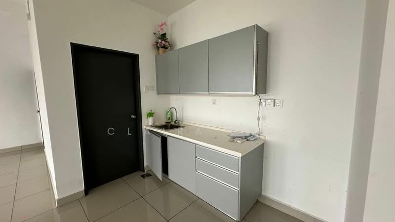 Soho for Rent in Johor Bahru (Johor) - Claira Ong - Kitchen - PropertyGuru.com.my