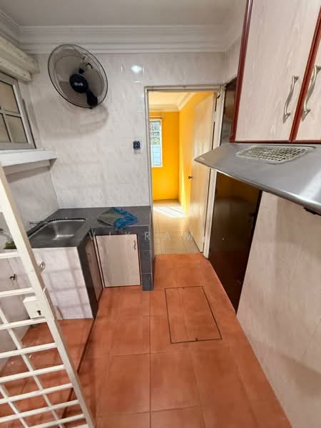 Bungalow for Sale in Bandar Country Homes (Rawang) - Vikram . - Kitchen - PropertyGuru.com.my