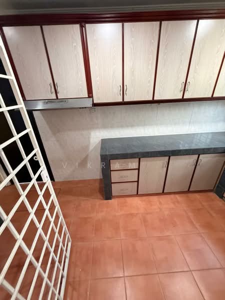 Bungalow for Sale in Bandar Country Homes (Rawang) - Vikram . - Kitchen - PropertyGuru.com.my