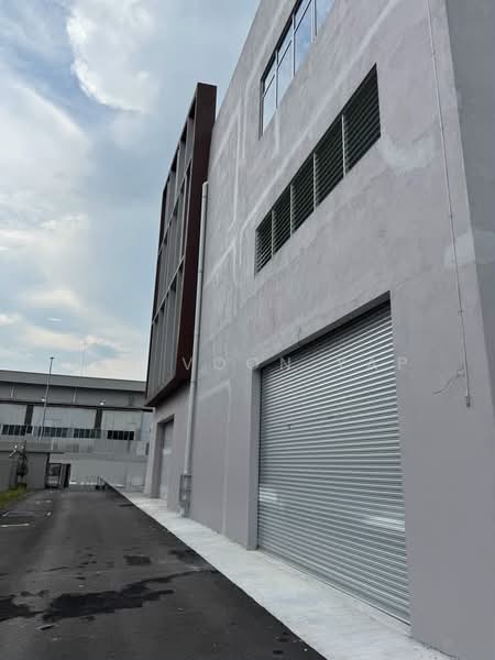 Factory for Rent in Seri Kembangan (Selangor) - Pit Voon Yap - Exterior - PropertyGuru.com.my