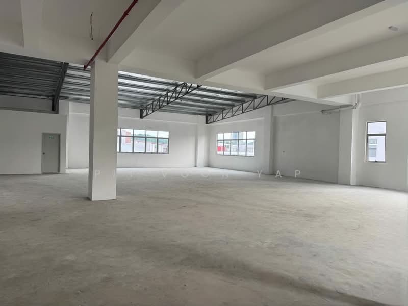 Factory for Rent in Seri Kembangan (Selangor) - Pit Voon Yap - Interior - PropertyGuru.com.my