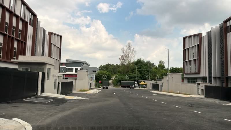 Factory for Rent in Seri Kembangan (Selangor) - Pit Voon Yap - Exterior - PropertyGuru.com.my