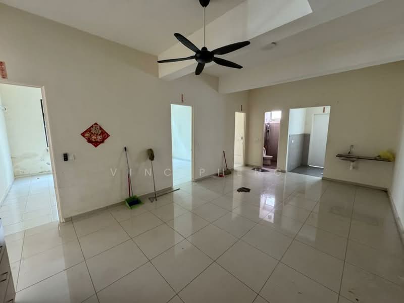 Rumah Berkembar untuk Dijual di Taman Ozana Impian (Bukit Katil) - Vinc Pheng - Living Room - PropertyGuru.com.my