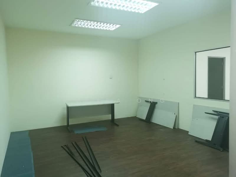 Kedai / Pejabat untuk Disewa di Taman Molek (Johor Bahru) - Claira Ong - Interior - PropertyGuru.com.my