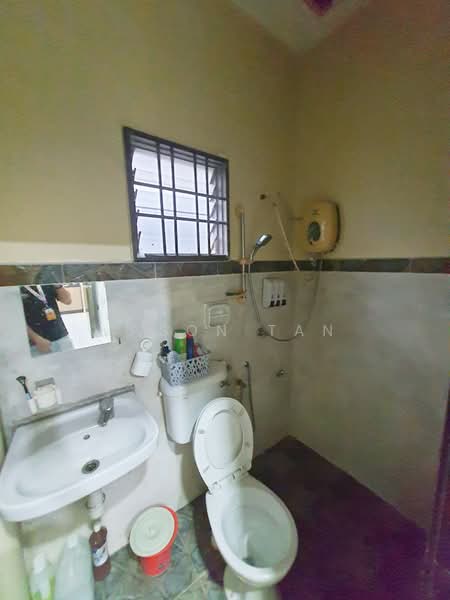 2-storey Terraced House for Sale in Taman Putra Prima (Puchong) - Jason Tan - Bathroom - PropertyGuru.com.my