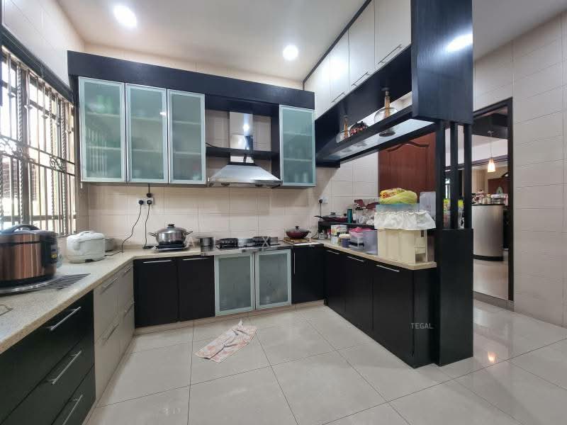 Bungalow for Sale in Klang (Selangor) - Alex Lee - Kitchen - PropertyGuru.com.my