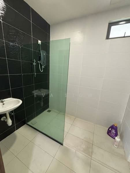 Rumah Kluster untuk Dijual di Taman Bukit Skudai (Skudai) - Eva Siow - Bathroom - PropertyGuru.com.my